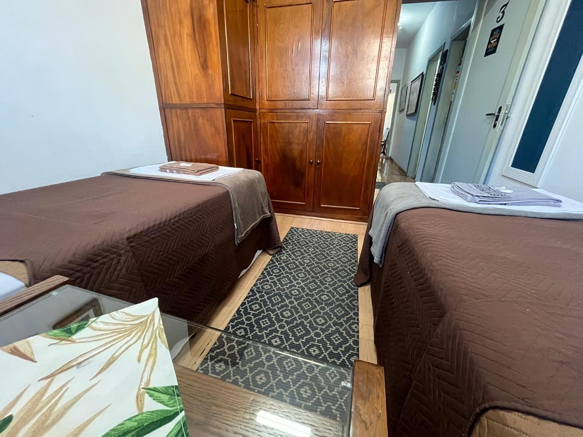 Quarto Duplo